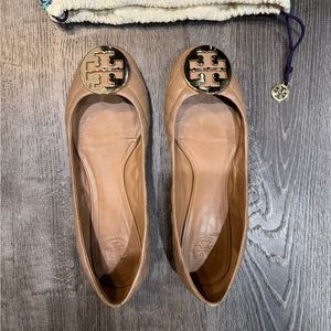 ✨ Tory Burch Quinn Ballet Flats 10M Beige ✨